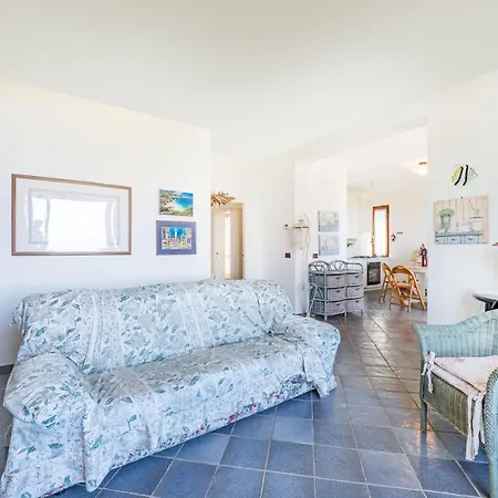 Sansone Beach Apartment *